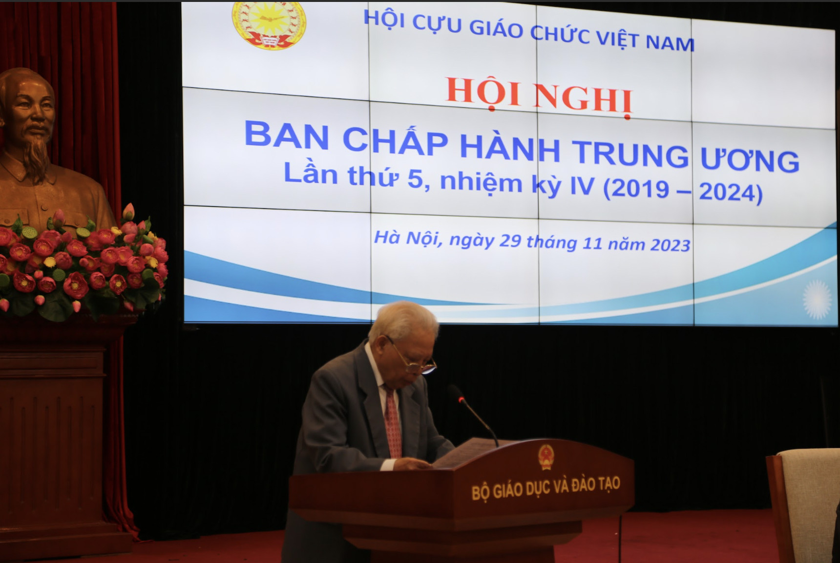 Hội nghị Ban chấp hành trung ương Hội Cựu giáo chức Việt Nam lần thứ 5 nhiệm kỳ (2019-2024)
