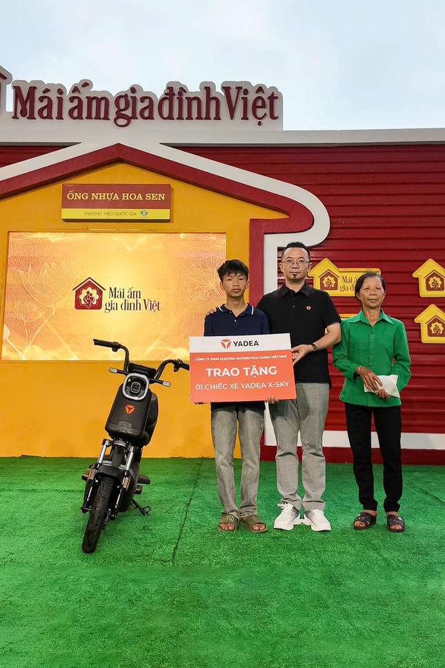 Hành trình yêu thương: YADEA Việt Nam trao xe điện cho trẻ em nghèo hiếu học tại Bắc Giang