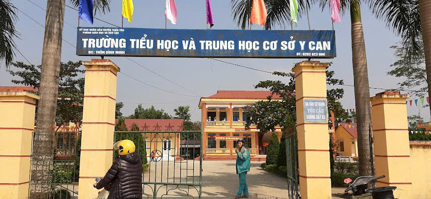 Chế độ dạy thừa giờ: Khi quyền lợi giáo viên bị “cắt khúc” bởi... ngân sách?