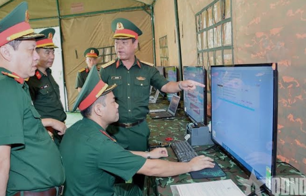 GIẢI PHÁP BỒI DƯỠNG KỸ NĂNG ỨNG DỤNG CÔNG NGHỆ THÔNG TIN CHUYỂN ĐỔI SỐ TRONG DẠY HỌC CHO GIẢNG VIÊN TRẺ TRƯỜNG SĨ QUAN LỤC QUÂN 1 HIỆN NAY