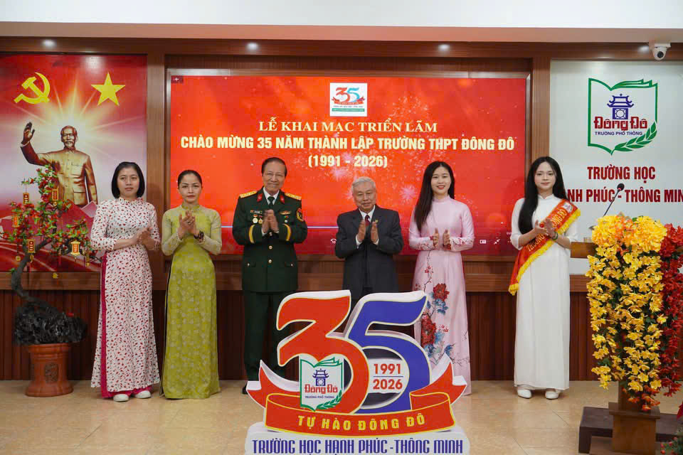 Trường THPT Đông Đô kỷ niệm 96 năm thành lập Đảng Cộng sản Việt Nam và sơ kết học kì I năm học 2025–2026