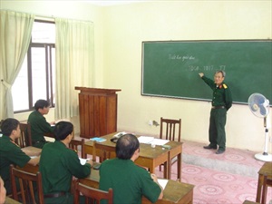Đổi mới chương trình dạy học ở các nhà trường Quân đội theo định hướng phát triển năng lực