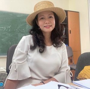 Nữ giáo sư Toán học thứ 3 tại Việt Nam 