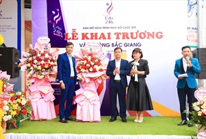 Xu hướng du học nước ngoài: Cơ hội và thách thức với du học sinh Việt Nam