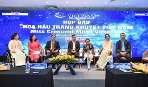 Họp báo công bố cuộc thi Hoa Hậu Trăng Khuyết Việt Nam