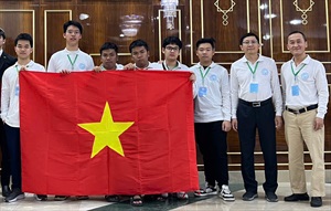 Học sinh Việt Nam xuất sắc giành trọn bộ Huy chương Vàng tại đấu trường quốc tế