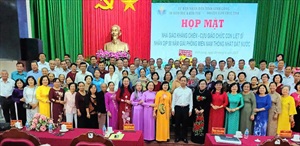 Vĩnh Long họp mặt nhà giáo kháng chiến: Tri ân những người gieo chữ giữa chiến trường