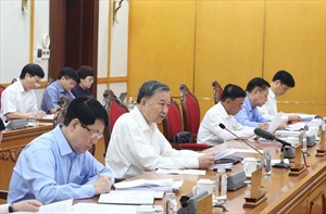 Bộ Chính trị, Ban Bí thư chỉ đạo công tác nhân sự và tổ chức sau sáp nhập địa phương