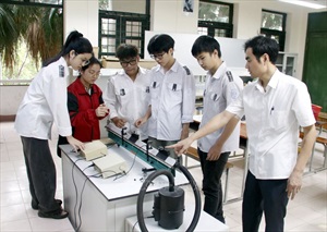 Bộ Giáo dục và Đào tạo sắp ban hành quy định chi tiết 15 môn chuyên THPT.