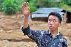 Thủ tướng khen ngợi Trưởng bản Mùa A Thi cứu 90 người khỏi lũ quét