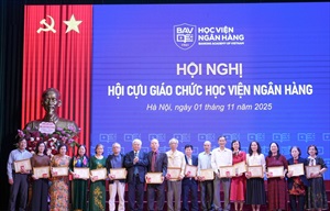 Hội nghị Cựu giáo chức Học viện Ngân hàng năm 2025: Dấu ấn tri ân và lan tỏa giá trị tôn sư trọng đạo
