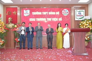 Hà Nội: Trường THPT Đông Đô long trọng kỷ niệm 43 năm Ngày Nhà giáo Việt Nam và Khai trương Thư viện số