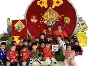 Yên Mạc – Ninh Bình: Trường Mầm non Yên Lâm tổ chức chương trình Tết cho trẻ em