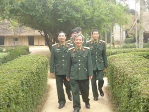 NÂNG CAO CHẤT LƯỢNG QUẢN LÝ TƯ TƯỞNG HẠ SĨ QUAN, BINH SĨ LÀ NGƯỜI DÂN TỘC THIỂU SỐ Ở CÁC ĐƠN VỊ BỘ BINH HIỆN  NAY