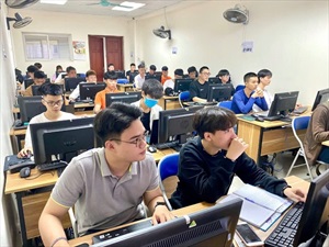  CHUYỂN ĐỔI SỐ TRONG HỌC TẬP CÁC MÔN LÝ LUẬN DƯỚI GÓC NHÌN HỌC THUYẾT TRƯỜNG TÂM LÝ CỦA KURT LEWIN