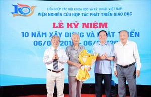 LÝ THUYẾT TIẾP CẬN NĂNG LỰC TRONG KHOA HỌC GIÁO DỤC